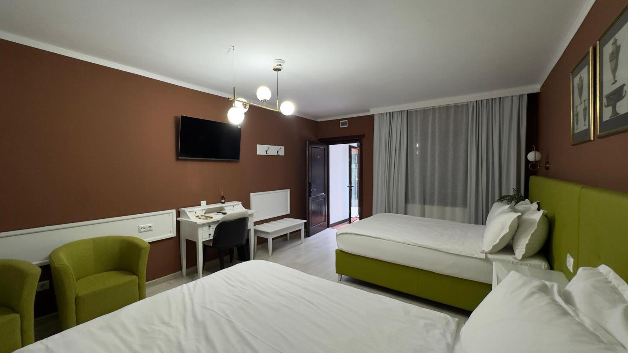 Marabou Resort Брашов Екстериор снимка