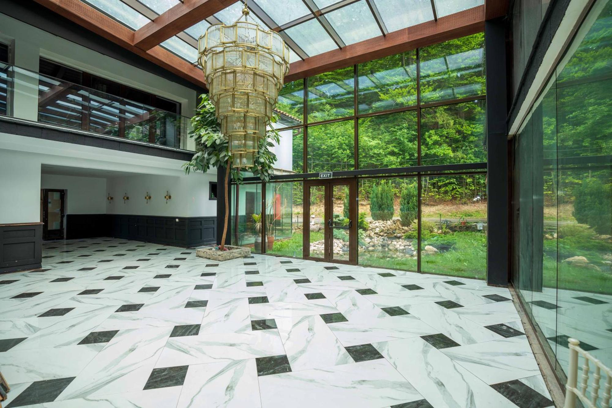 Marabou Resort Брашов Екстериор снимка